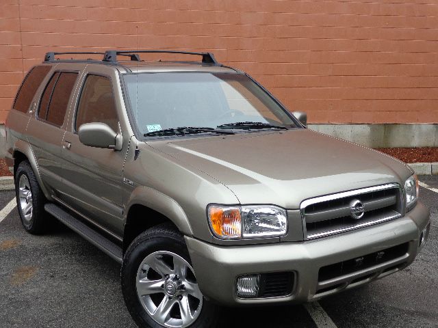 Nissan Pathfinder 2004 photo 4