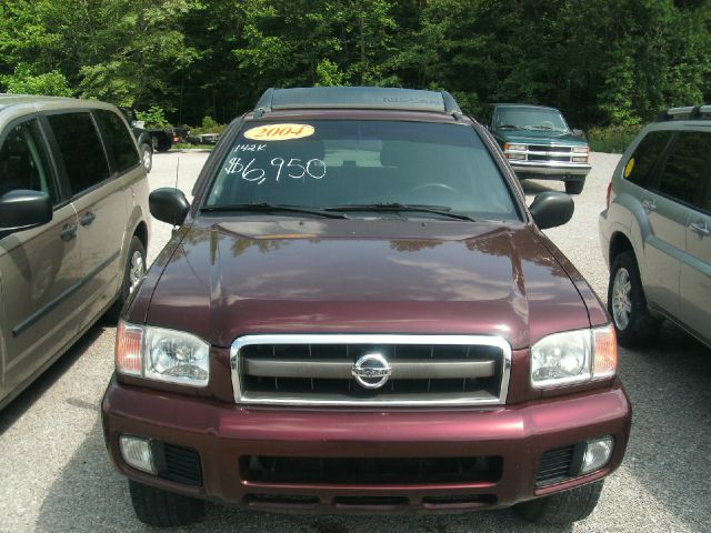 Nissan Pathfinder 2004 photo 0