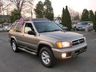 Nissan Pathfinder 2004 photo 1