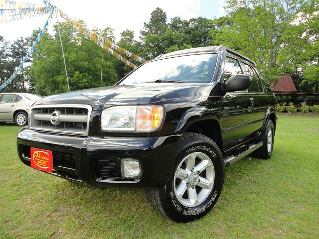 Nissan Pathfinder 2004 photo 21