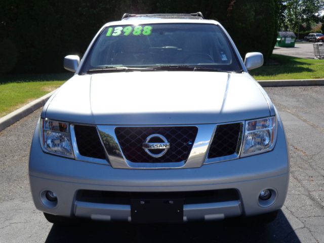 Nissan Pathfinder 2005 photo 6