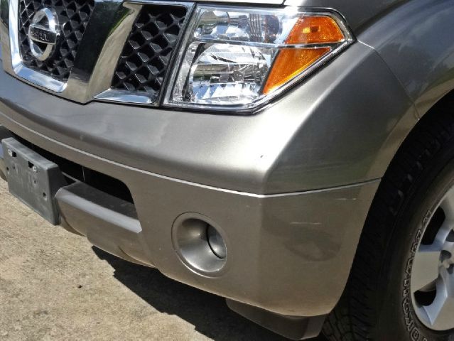 Nissan Pathfinder 2005 photo 49