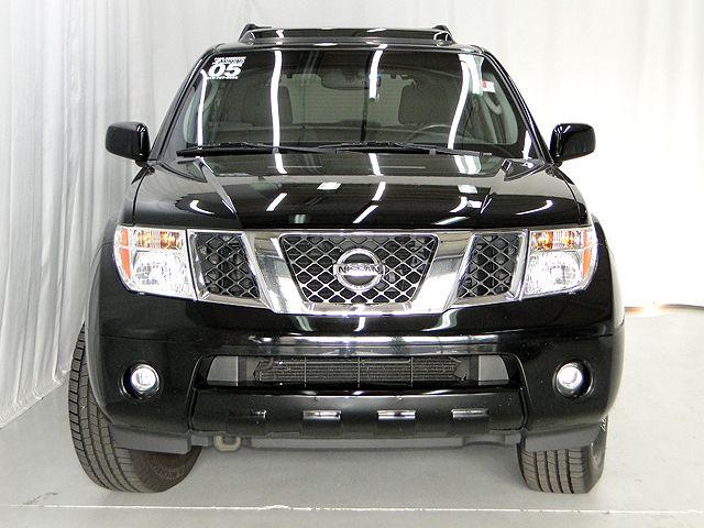 Nissan Pathfinder 2005 photo 3