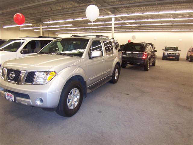 Nissan Pathfinder Lx-4wd Sport Utility