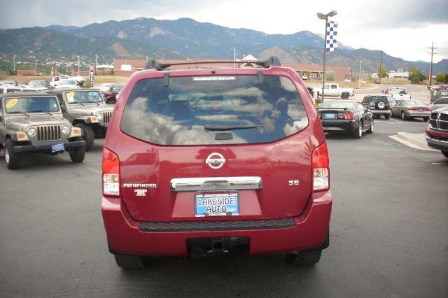 Nissan Pathfinder 2005 photo 3