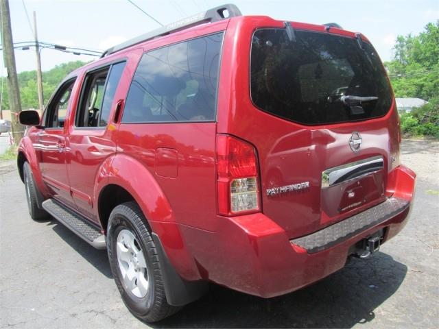 Nissan Pathfinder 2005 photo 12