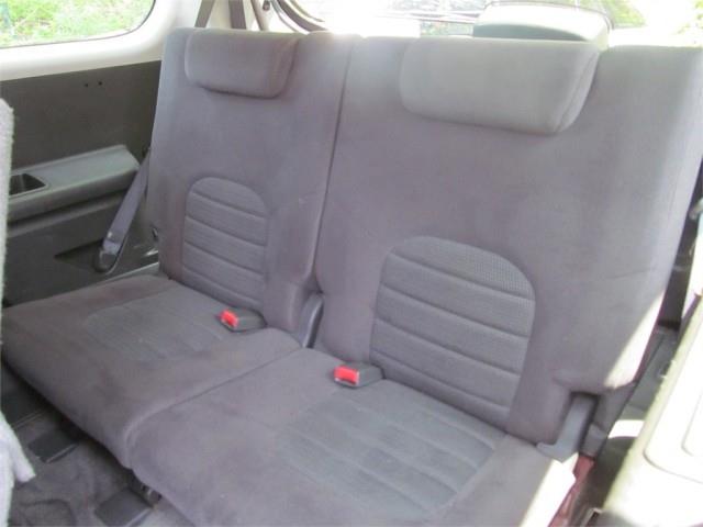 Nissan Pathfinder 2005 photo 18