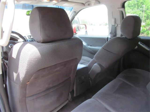 Nissan Pathfinder 2005 photo 19