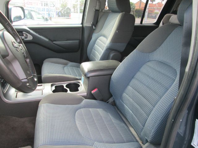 Nissan Pathfinder 2005 photo 4