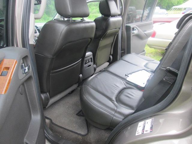 Nissan Pathfinder 2005 photo 12