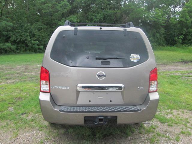 Nissan Pathfinder 2005 photo 27