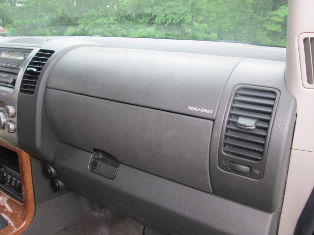 Nissan Pathfinder 2005 photo 5