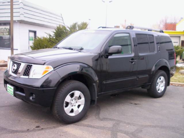 Nissan Pathfinder AWD W/leatherroof (7pass) Sport Utility