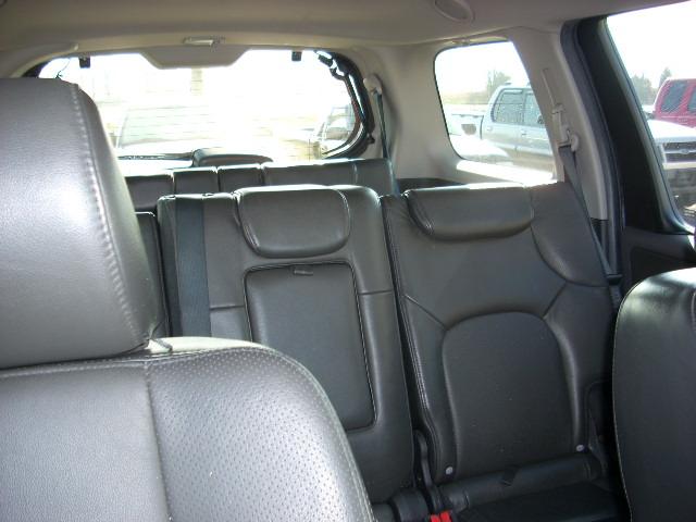 Nissan Pathfinder 2005 photo 5