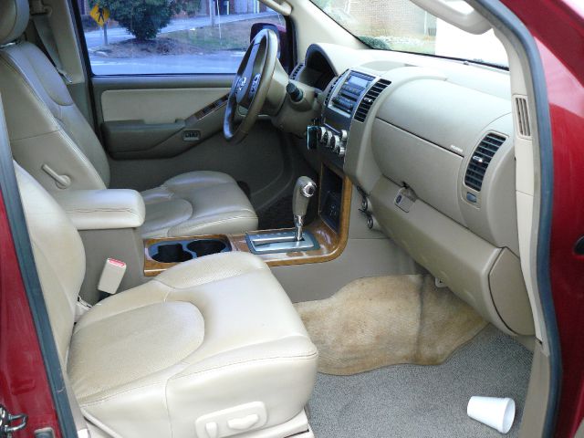 Nissan Pathfinder 2005 photo 3