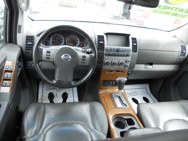 Nissan Pathfinder EX-L AWD SUV