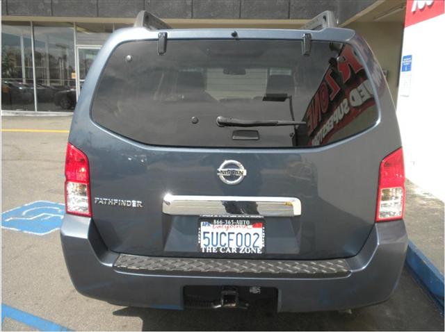 Nissan Pathfinder 2006 photo 5