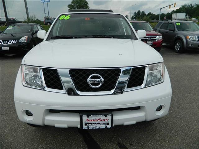 Nissan Pathfinder 2006 photo 3