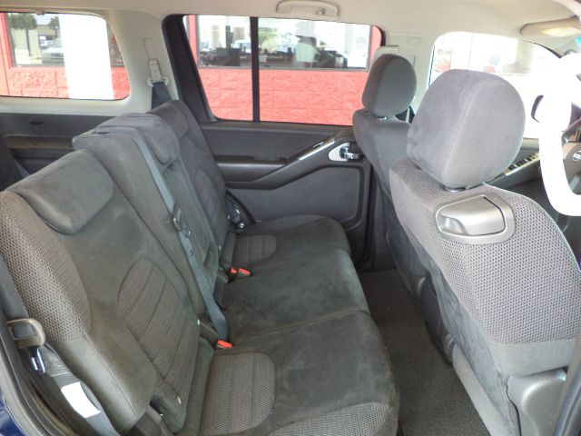 Nissan Pathfinder 2006 photo 3