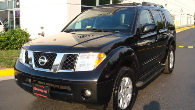 Nissan Pathfinder 2006 photo 4