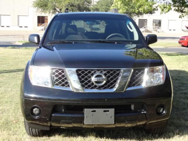 Nissan Pathfinder 2006 photo 5