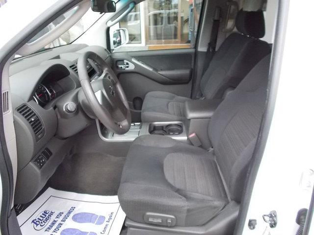 Nissan Pathfinder 2006 photo 15