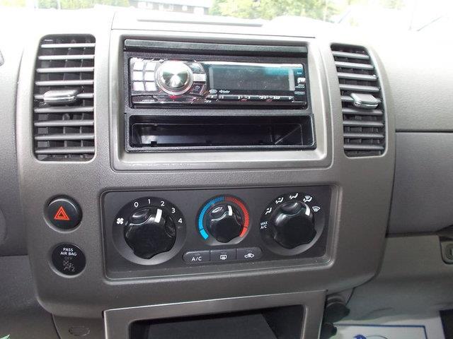 Nissan Pathfinder 2006 photo 6