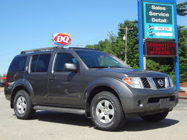 Nissan Pathfinder 2006 photo 11