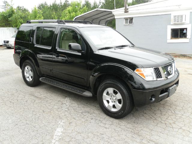 Nissan Pathfinder 2006 photo 11