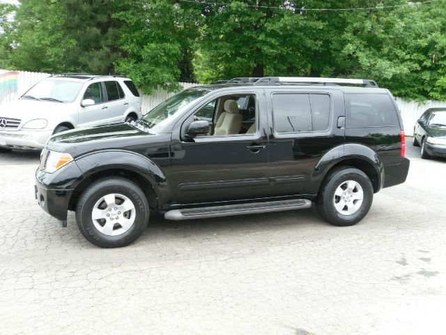 Nissan Pathfinder 2006 photo 43