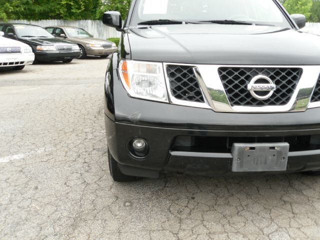 Nissan Pathfinder 2006 photo 5