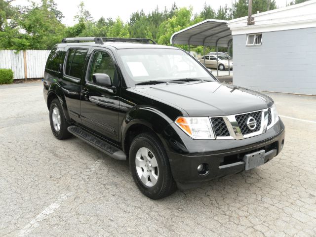 Nissan Pathfinder 2006 photo 50