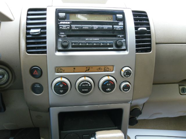 Nissan Pathfinder 2006 photo 65