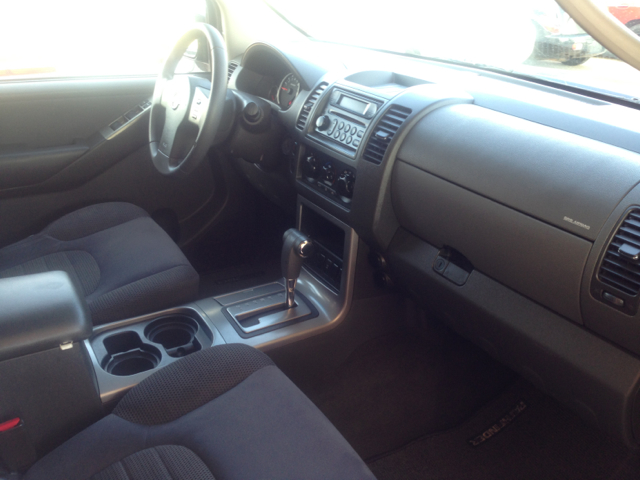 Nissan Pathfinder 2006 photo 4