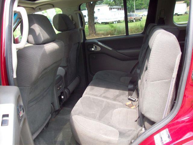 Nissan Pathfinder 2006 photo 5