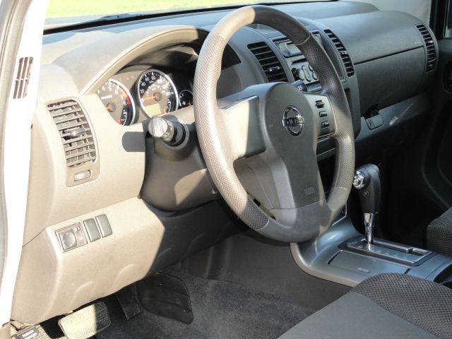 Nissan Pathfinder 2006 photo 4