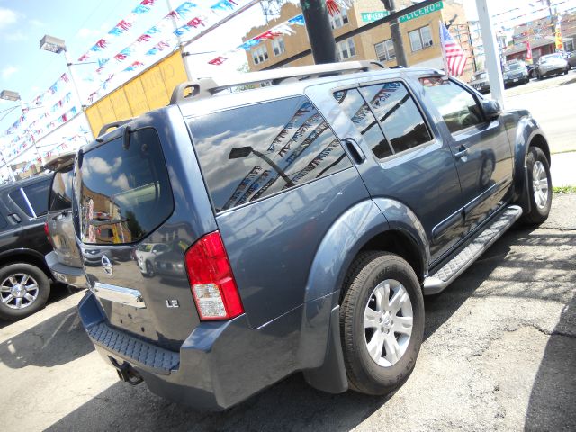 Nissan Pathfinder 2006 photo 3