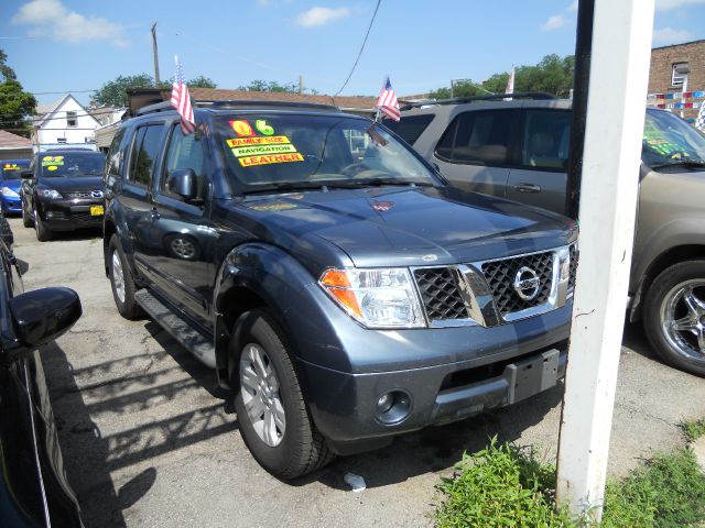 Nissan Pathfinder 2006 photo 4