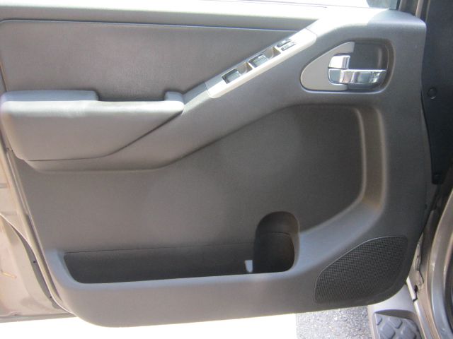 Nissan Pathfinder 2006 photo 10