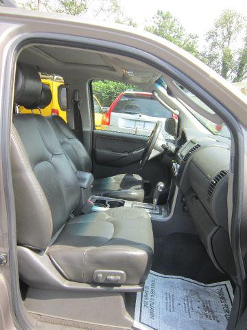 Nissan Pathfinder 2006 photo 11