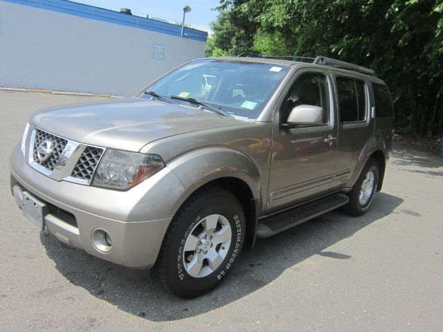 Nissan Pathfinder 2006 photo 5