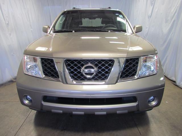 Nissan Pathfinder 2006 photo 4