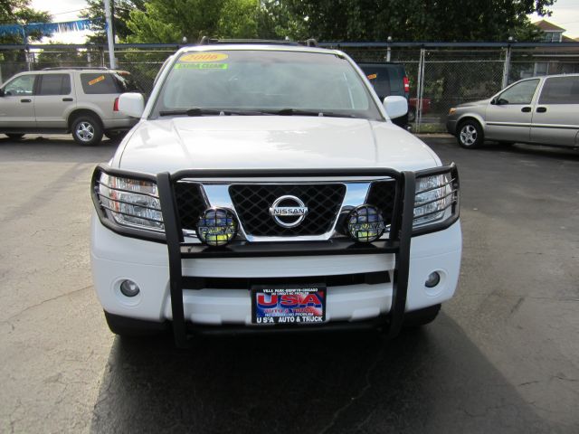 Nissan Pathfinder 2006 photo 1