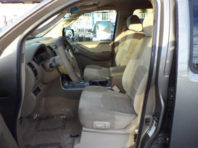 Nissan Pathfinder 2006 photo 15