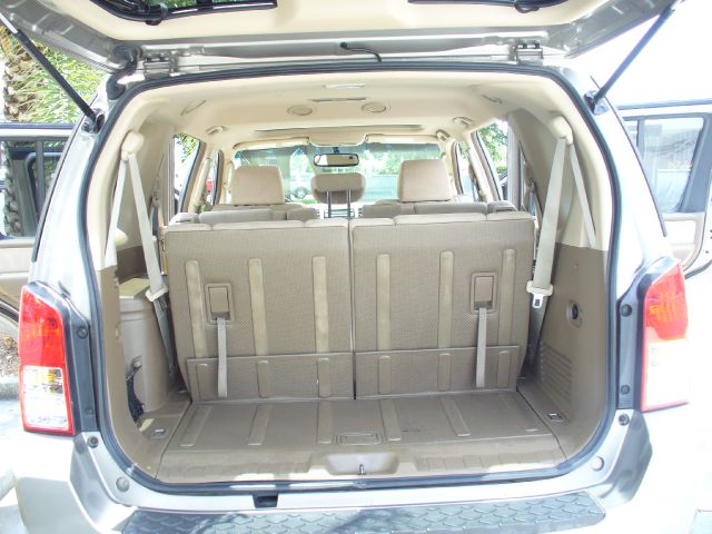 Nissan Pathfinder 2006 photo 13