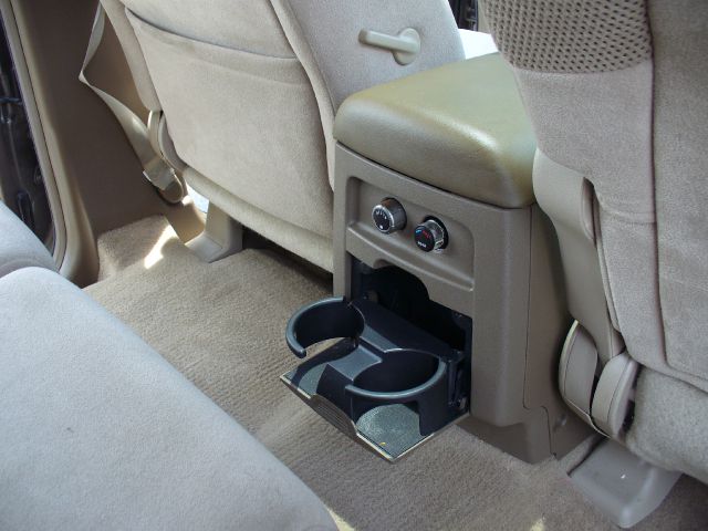 Nissan Pathfinder 2006 photo 6