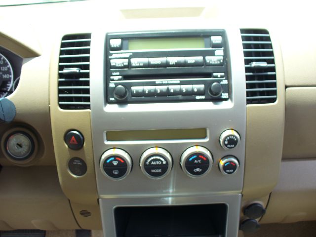 Nissan Pathfinder 2006 photo 7