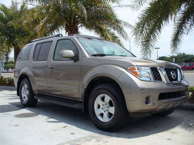 Nissan Pathfinder 2006 photo 9