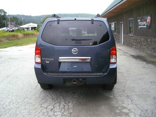 Nissan Pathfinder 2007 photo 1