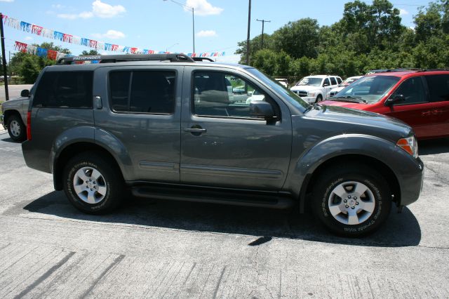 Nissan Pathfinder 2007 photo 1